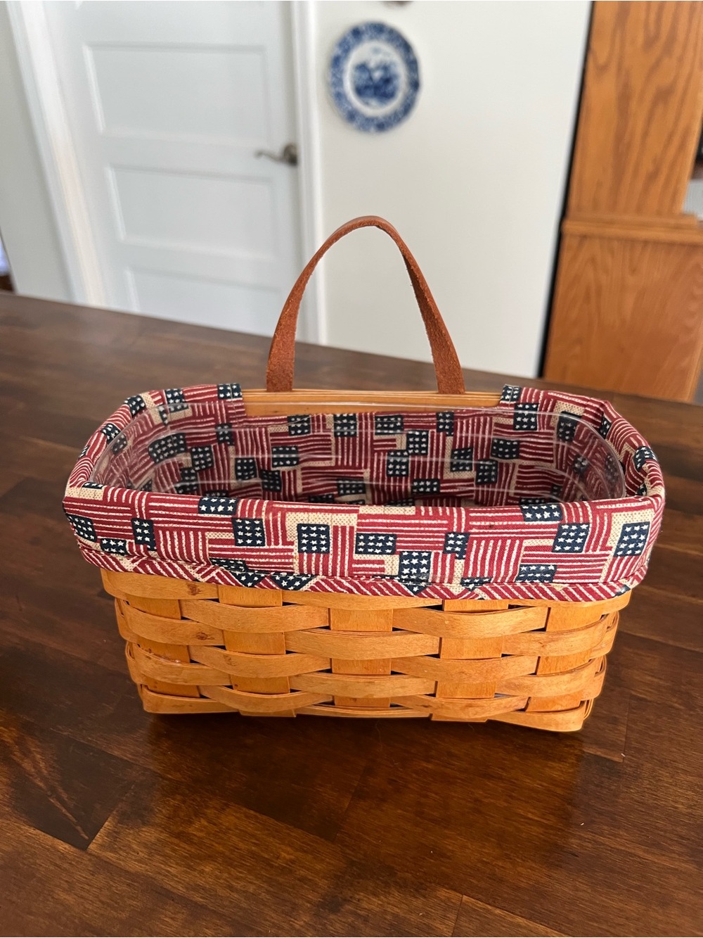 Longaberger Med Key Basket, Old Glory Fabric Liner, 2002